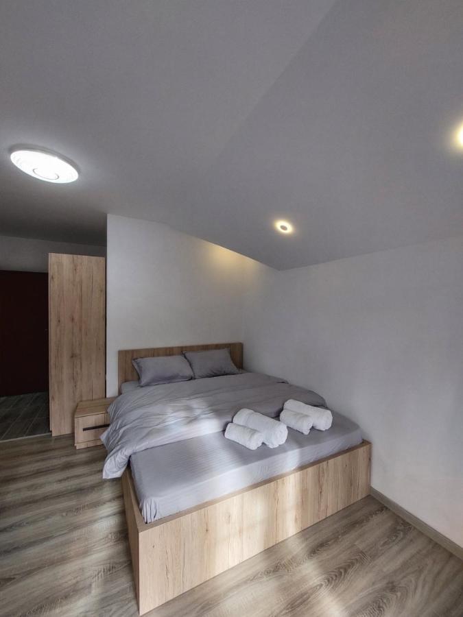 Eleon Motel Brezoviça Dış mekan fotoğraf