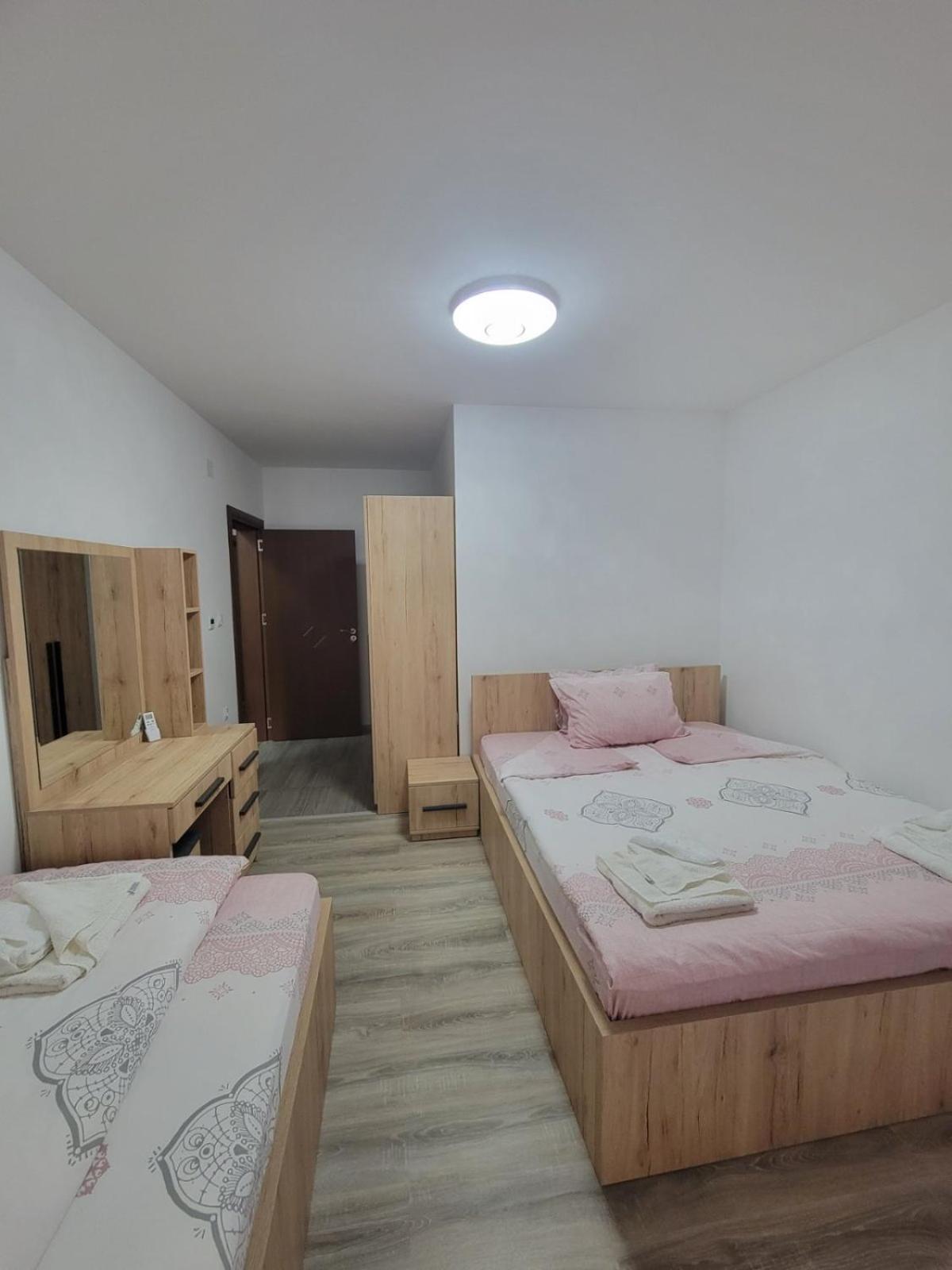 Eleon Motel Brezoviça Dış mekan fotoğraf